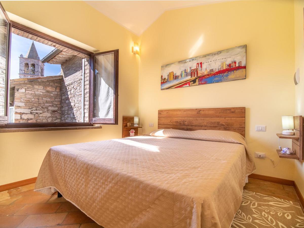 Terrazza Santa Chiara Hotel Assisi Exterior foto